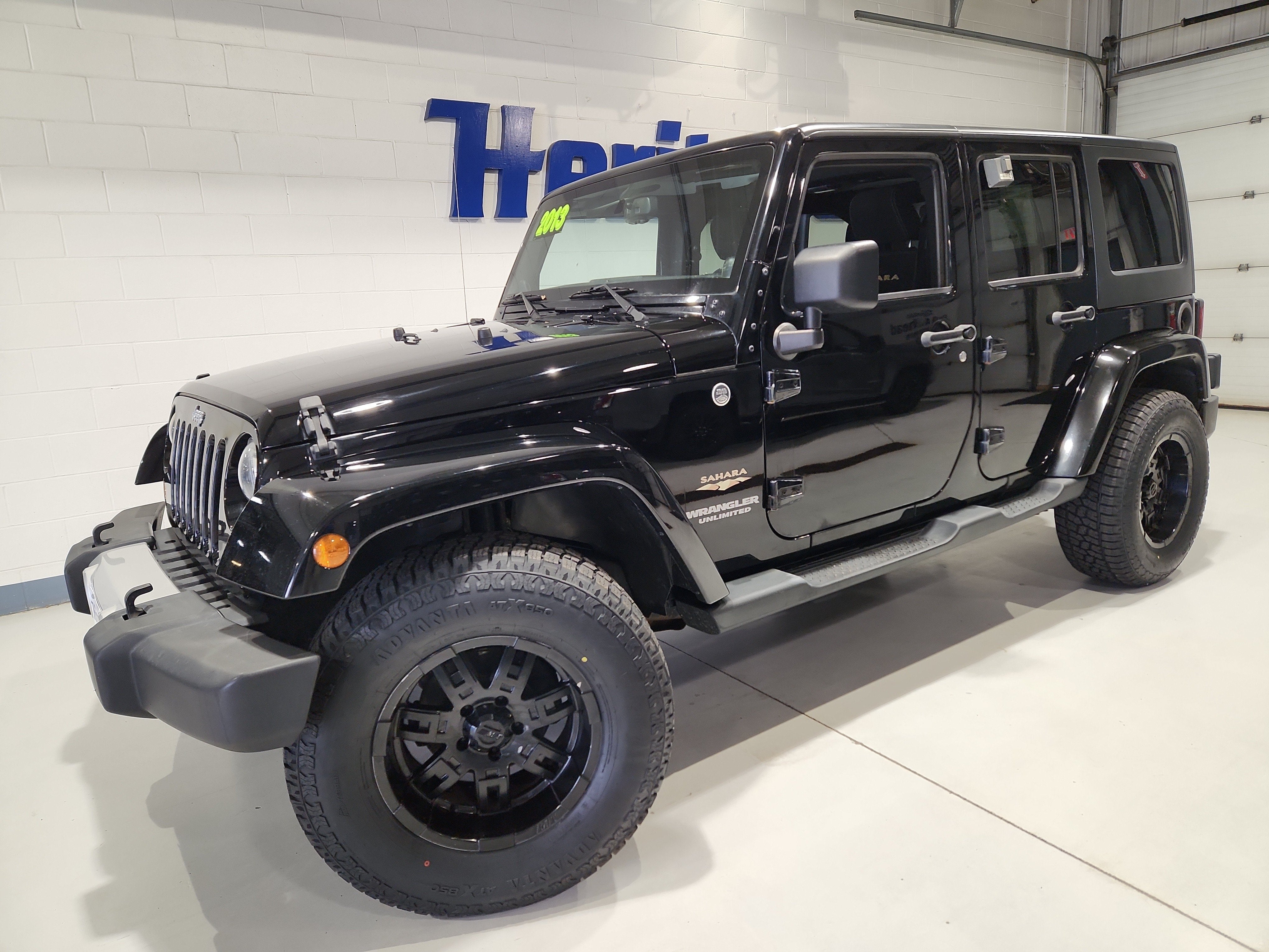 2013 Jeep Wrangler Unlimited Sahara