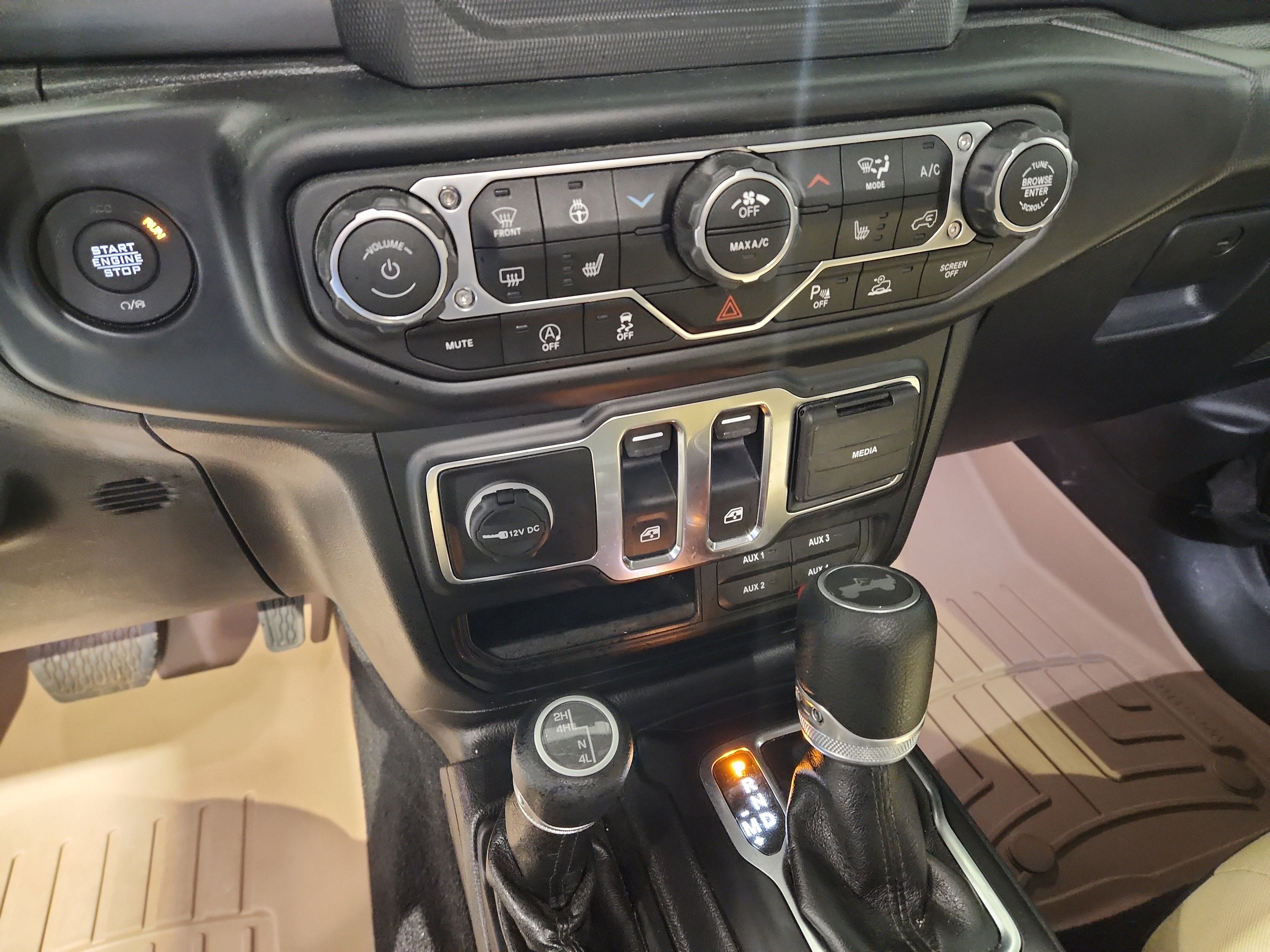 2022 Jeep Wrangler Sport S