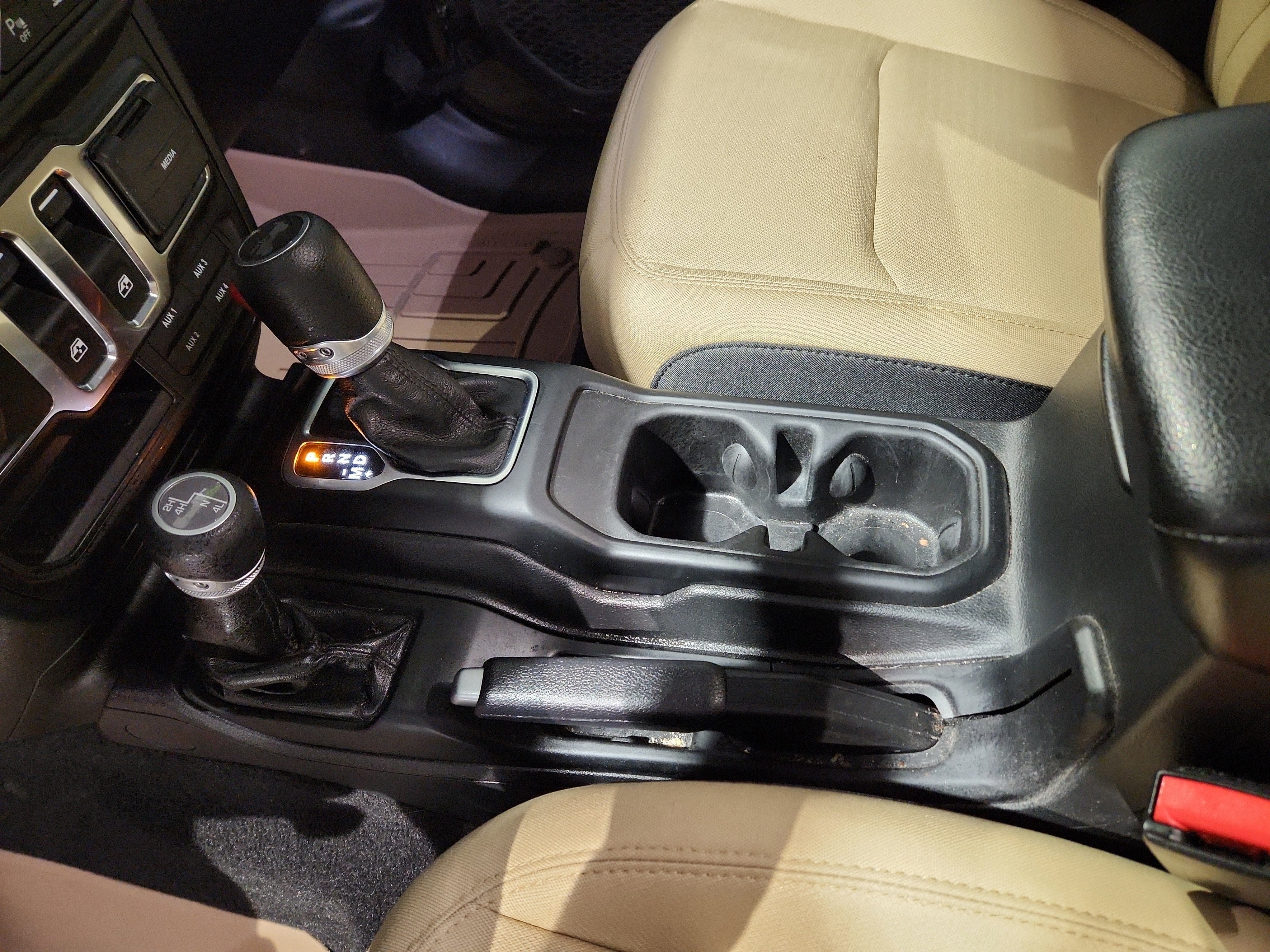 2022 Jeep Wrangler Sport S
