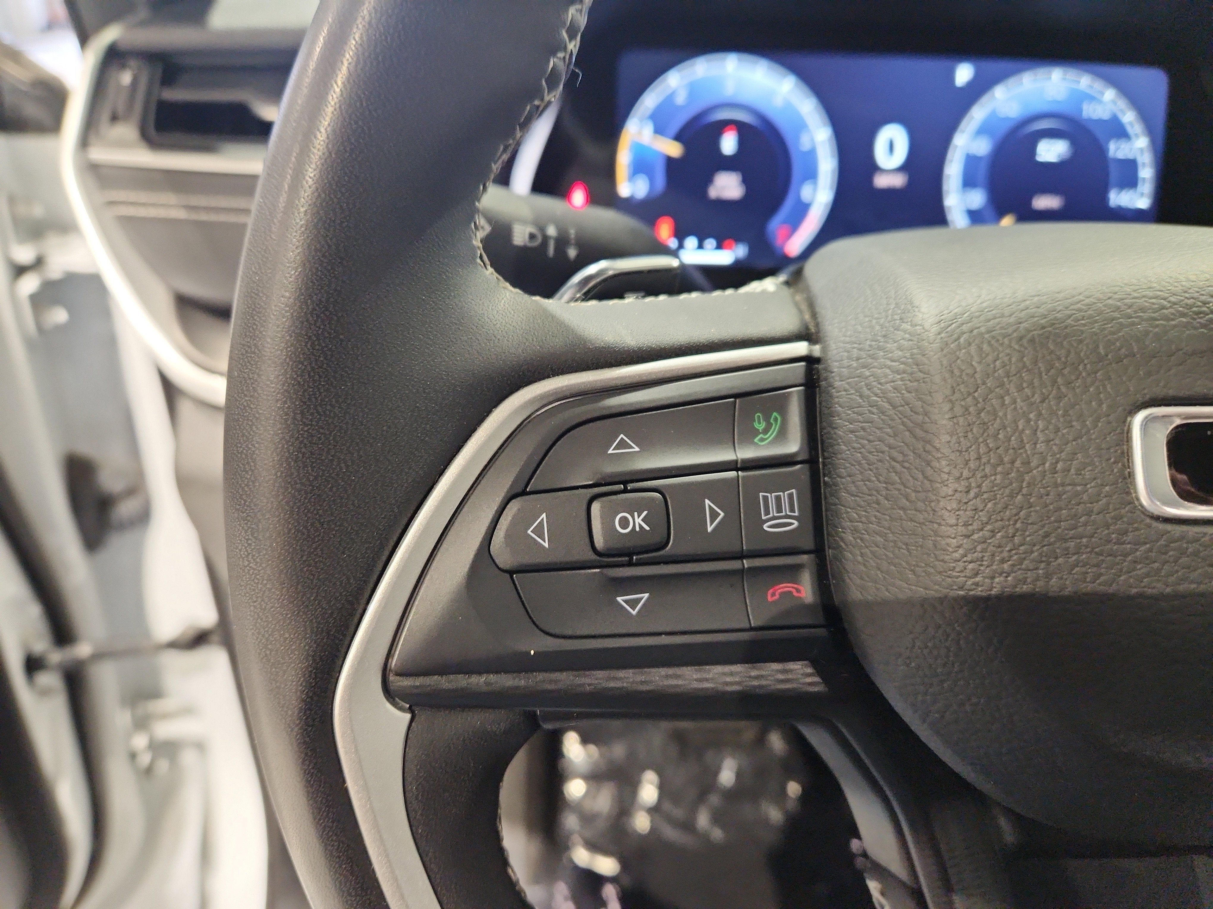 2023 Jeep Grand Cherokee L Altitude