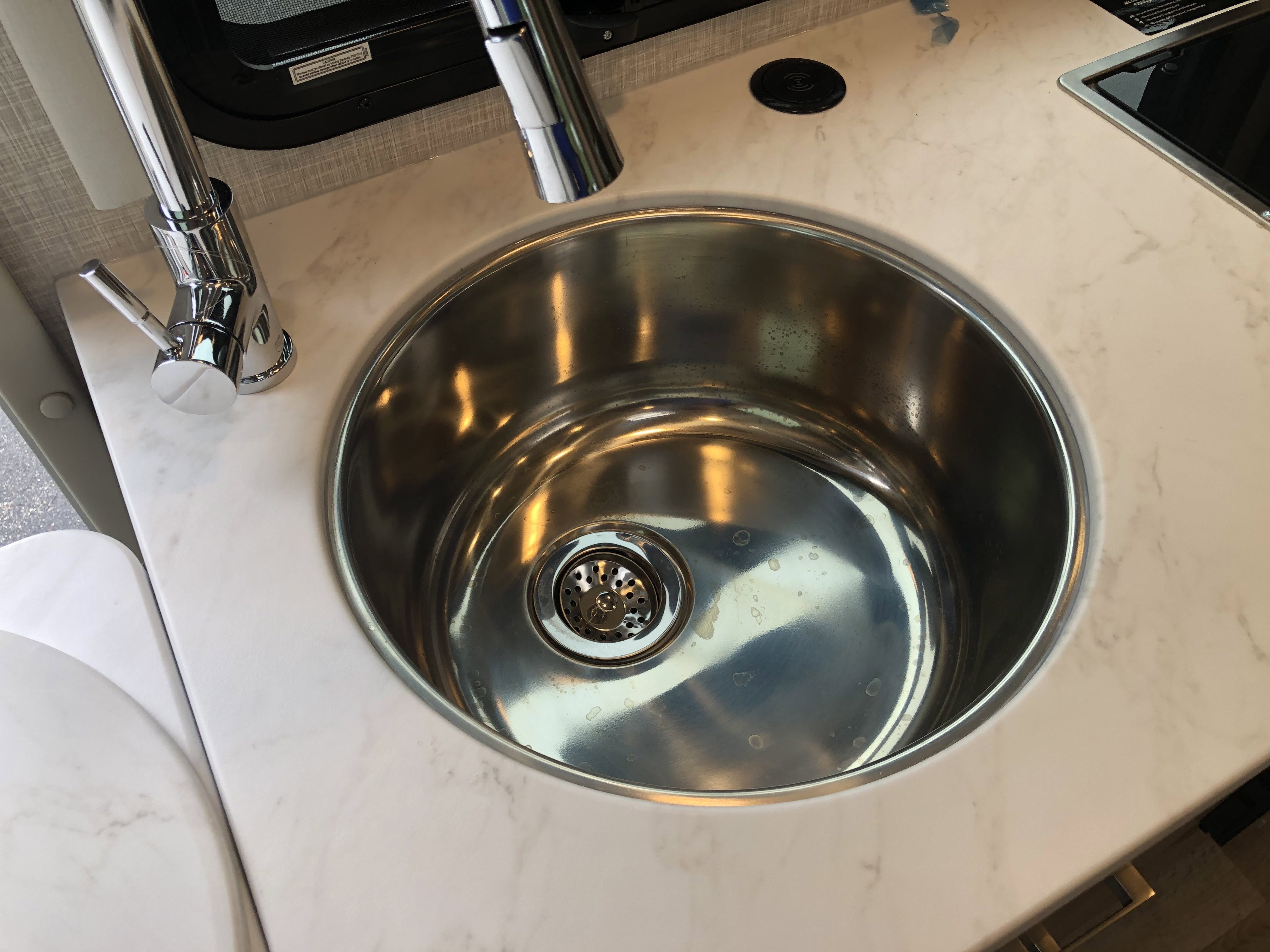 2024 Ford Transit Cutaway Base