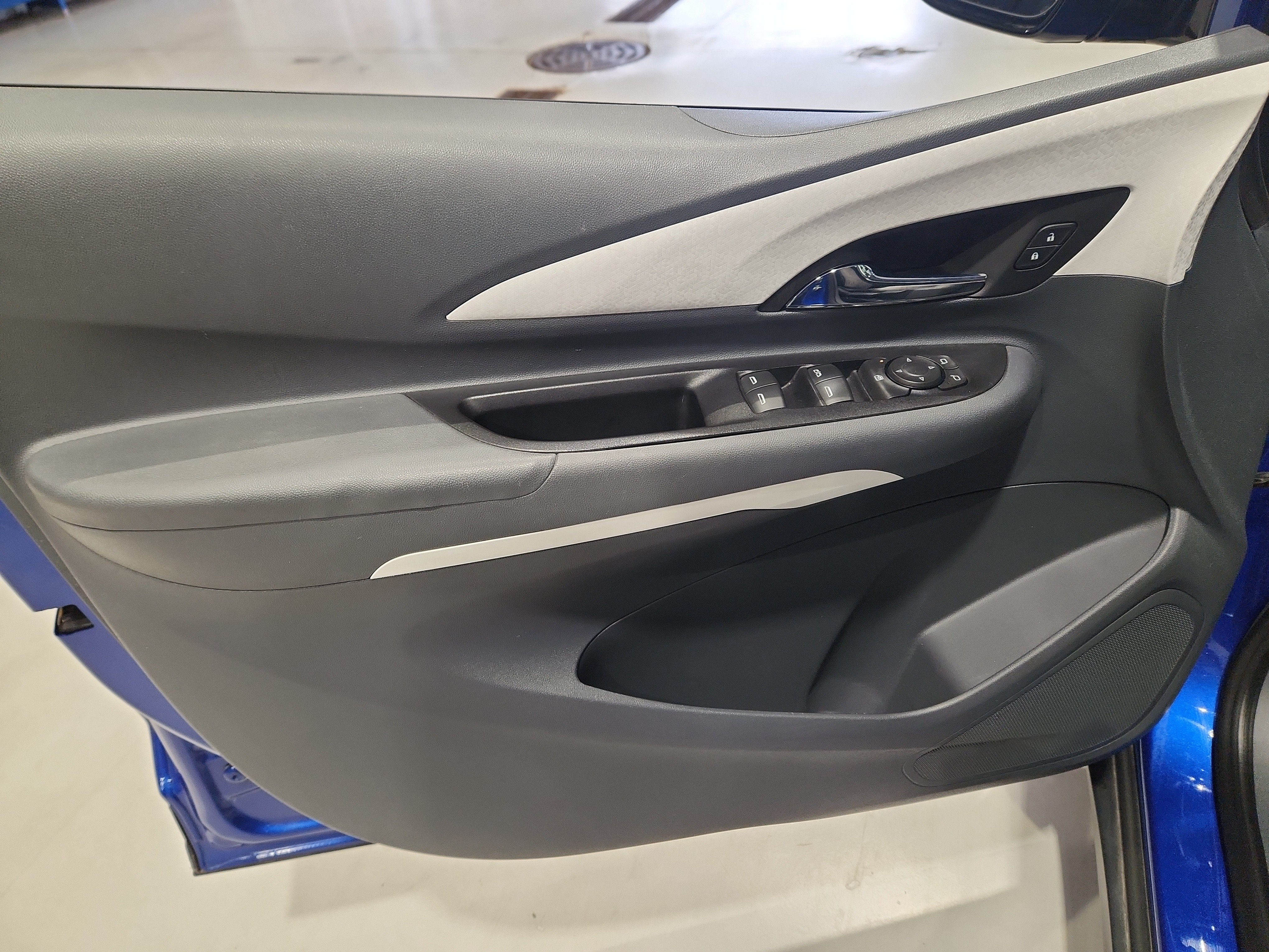 2017 Chevrolet Bolt EV LT