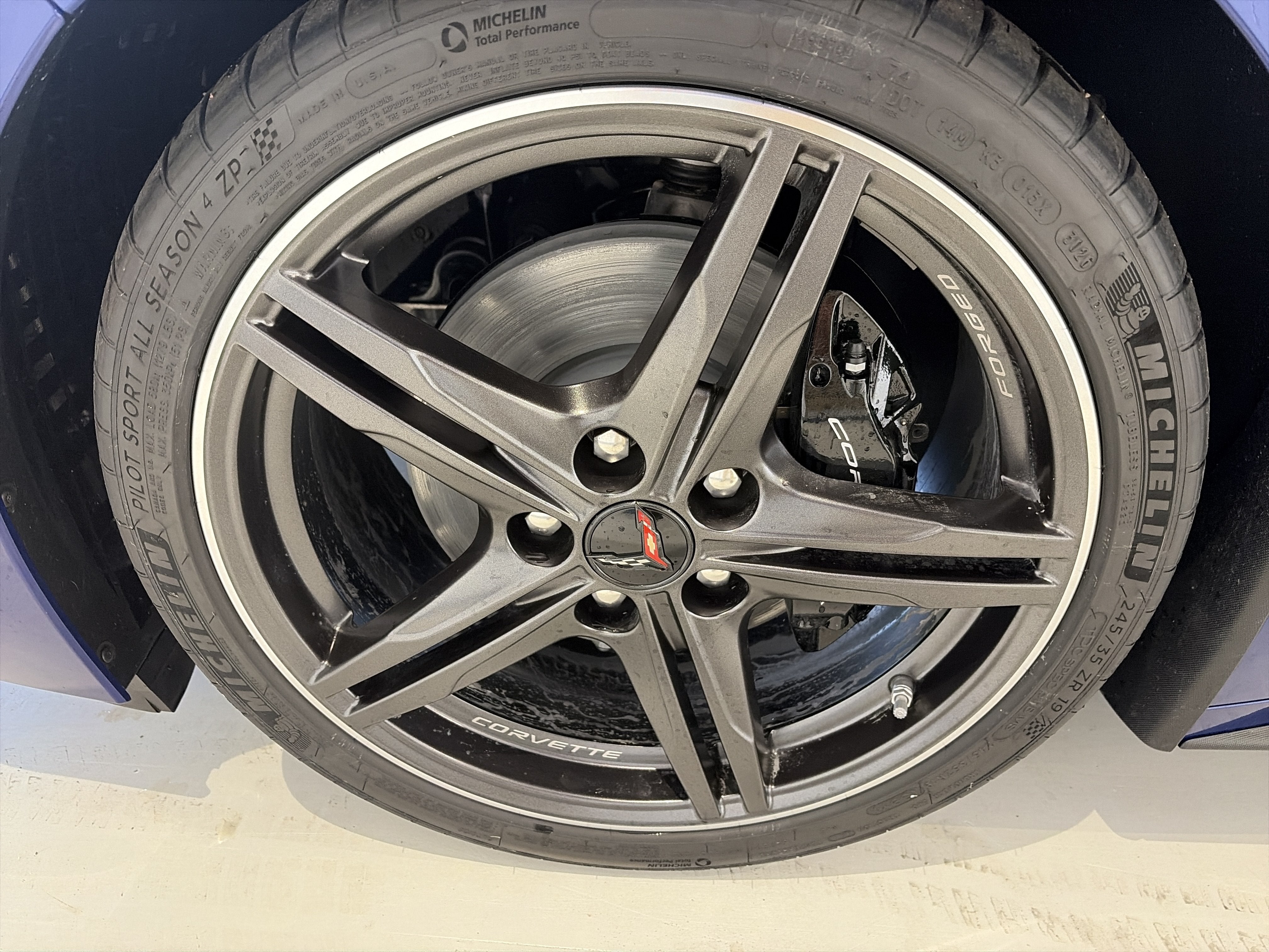 2027 Chevrolet Corvette Stingray 2LT