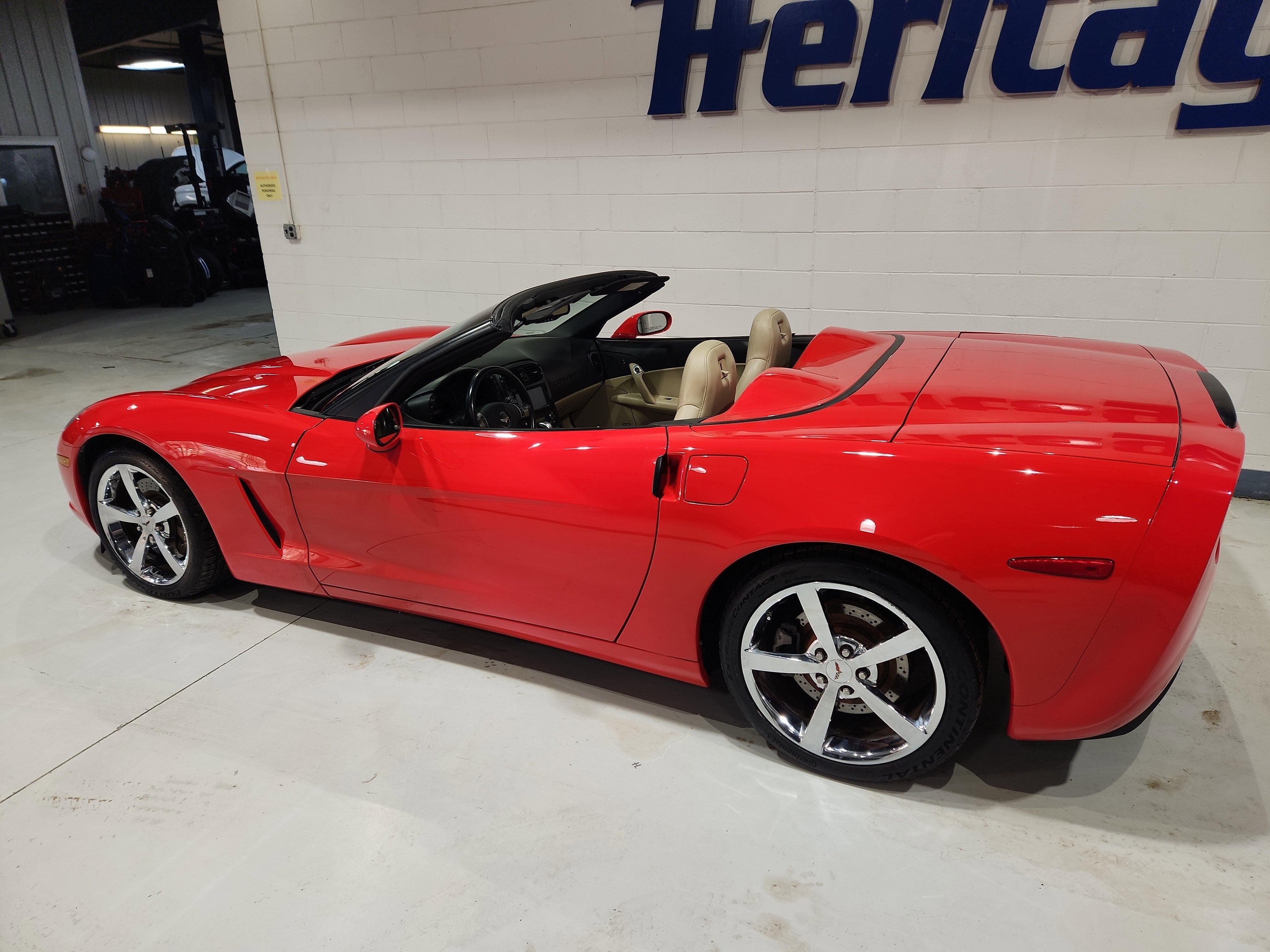 2010 Chevrolet Corvette w/3LT