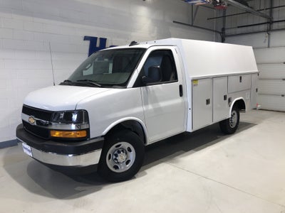 2025 Chevrolet Express Cutaway 3500 1WT