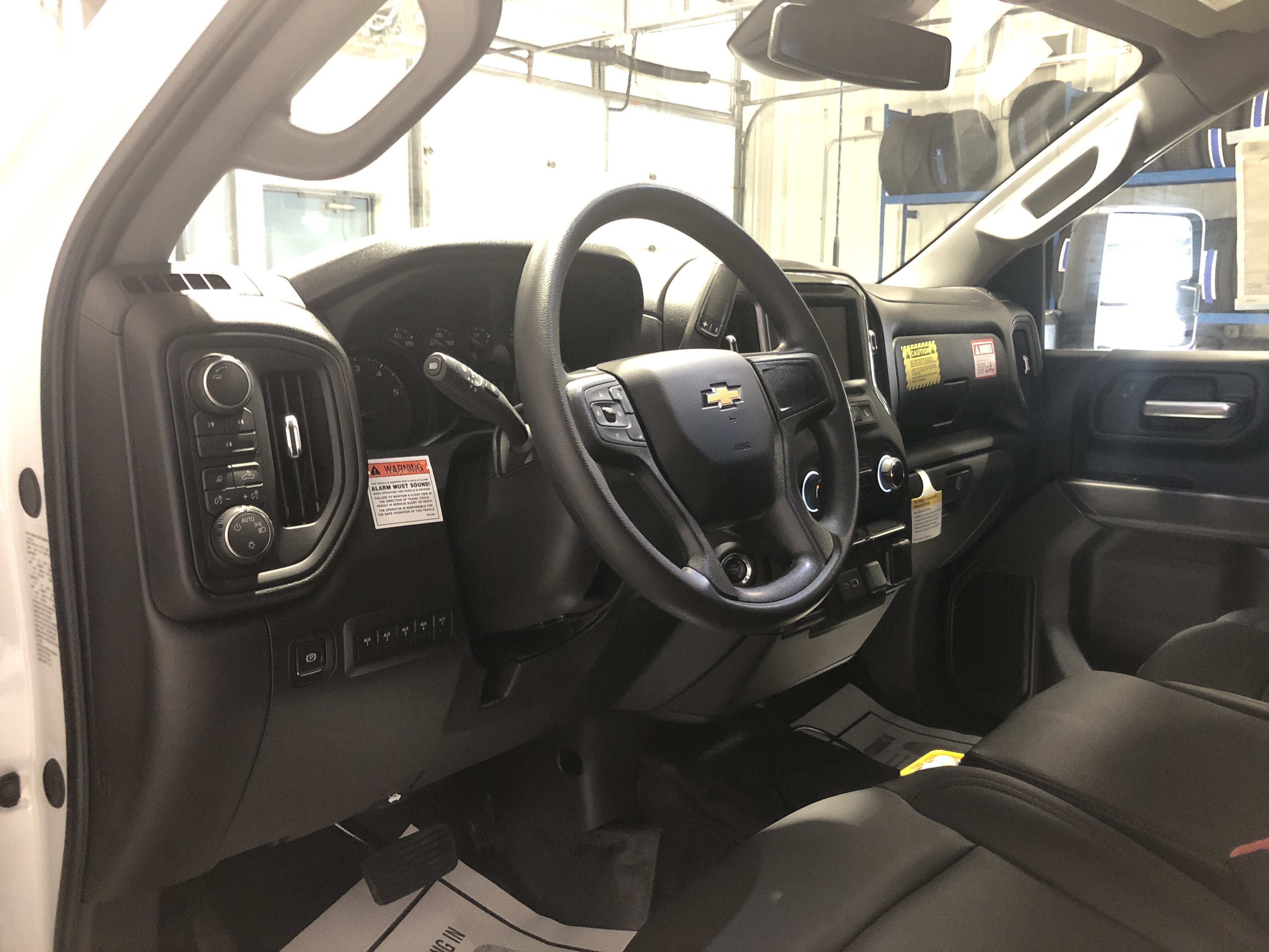 2025 Chevrolet Silverado 3500 HD Chassis Cab Work Truck