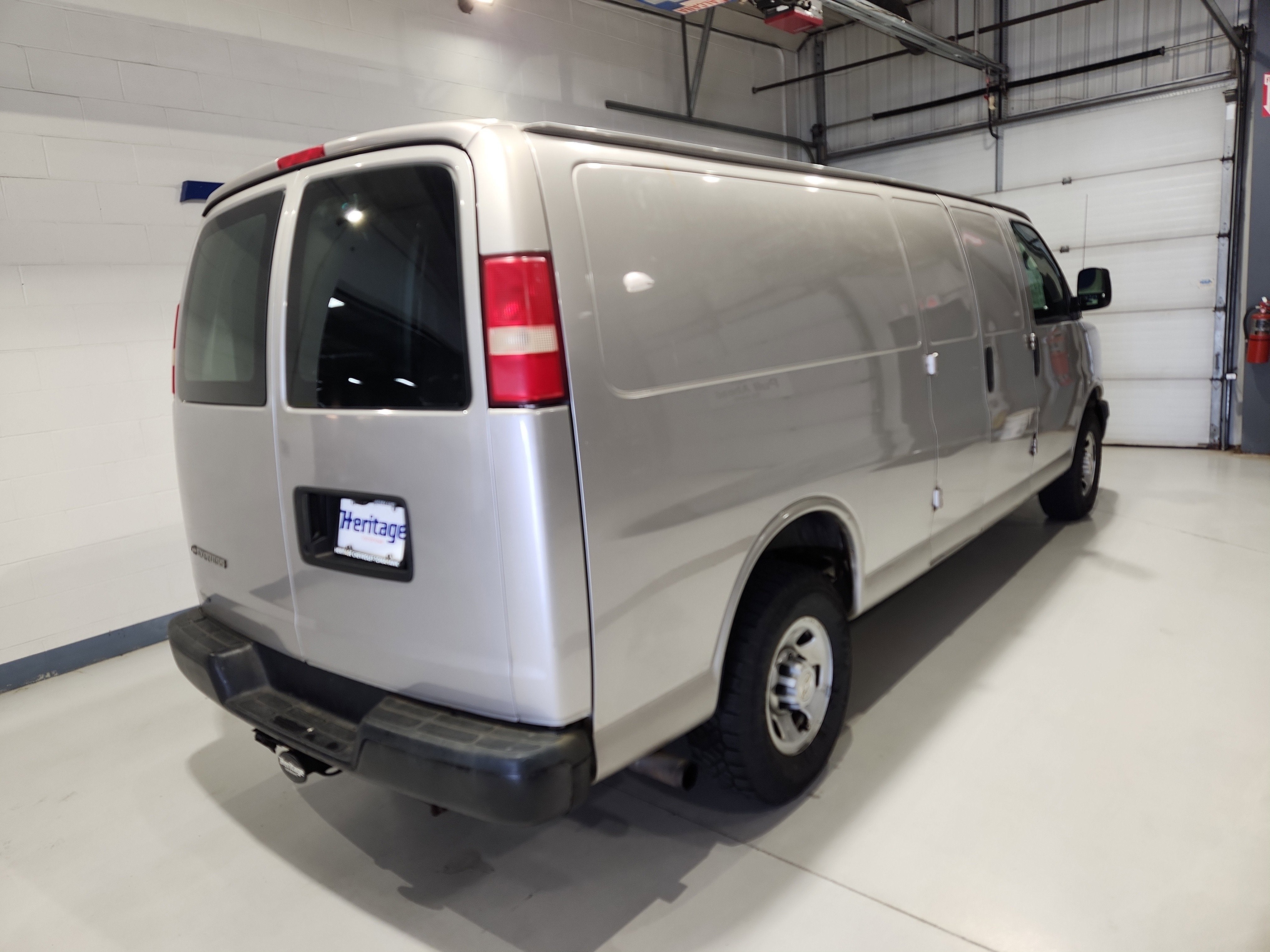 2009 Chevrolet Express Cargo 2500 Base