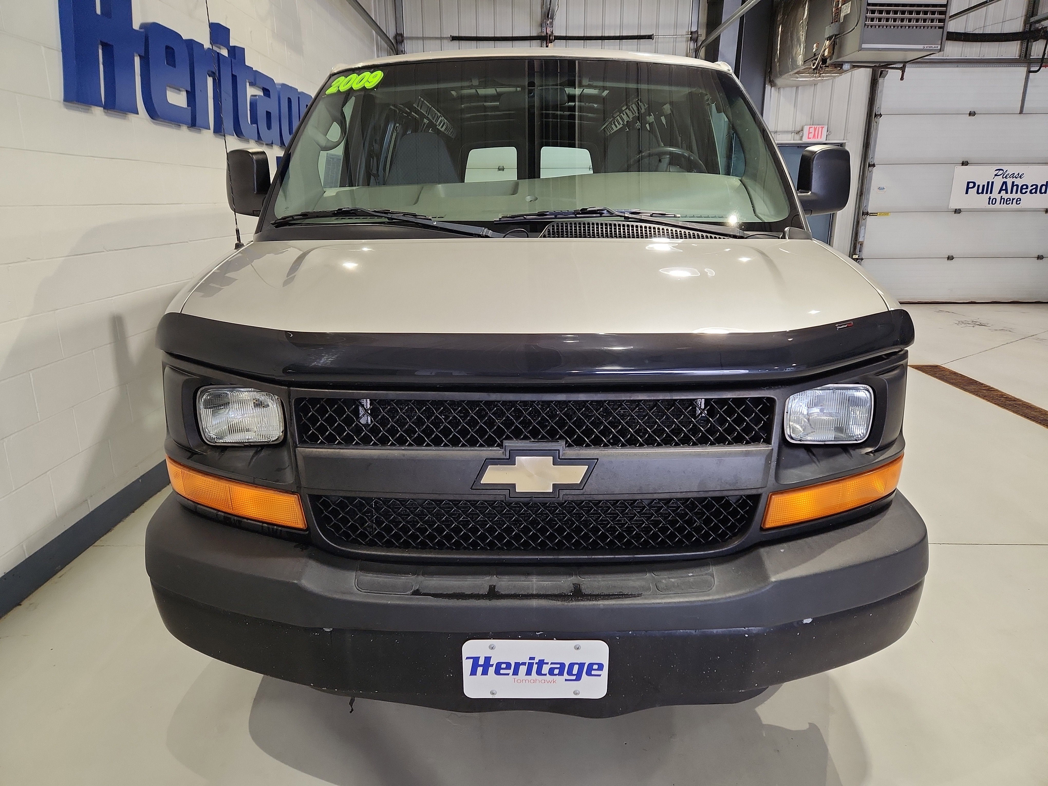2009 Chevrolet Express Cargo 2500 Base