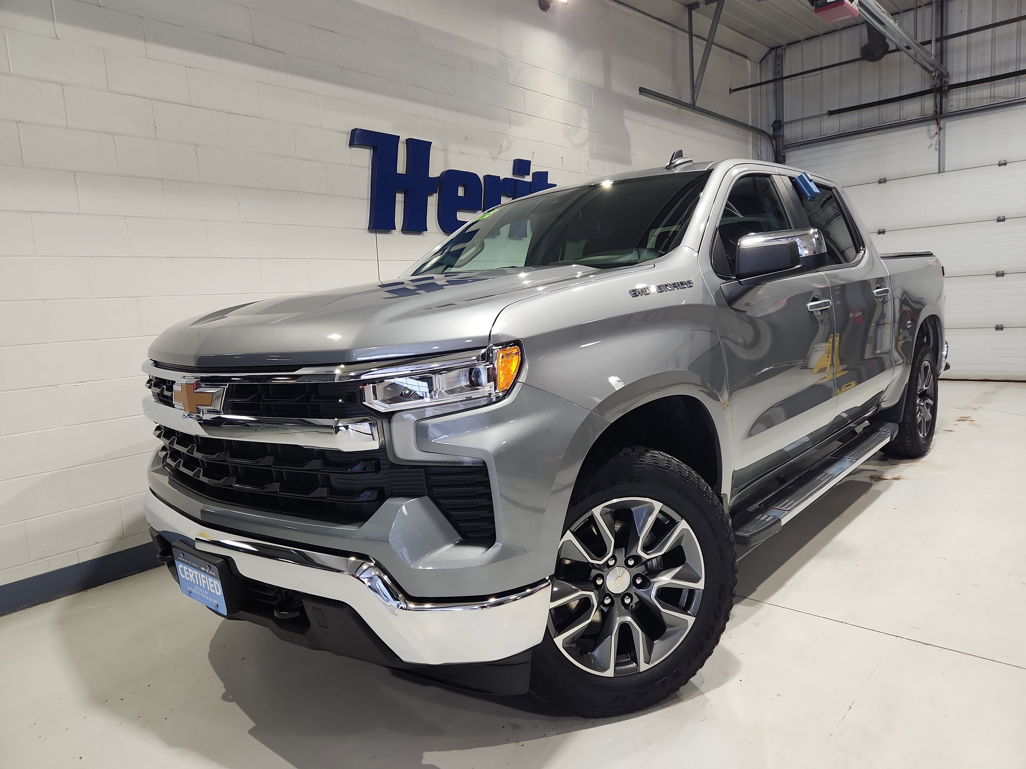 2023 Chevrolet Silverado 1500 LT (2FL)