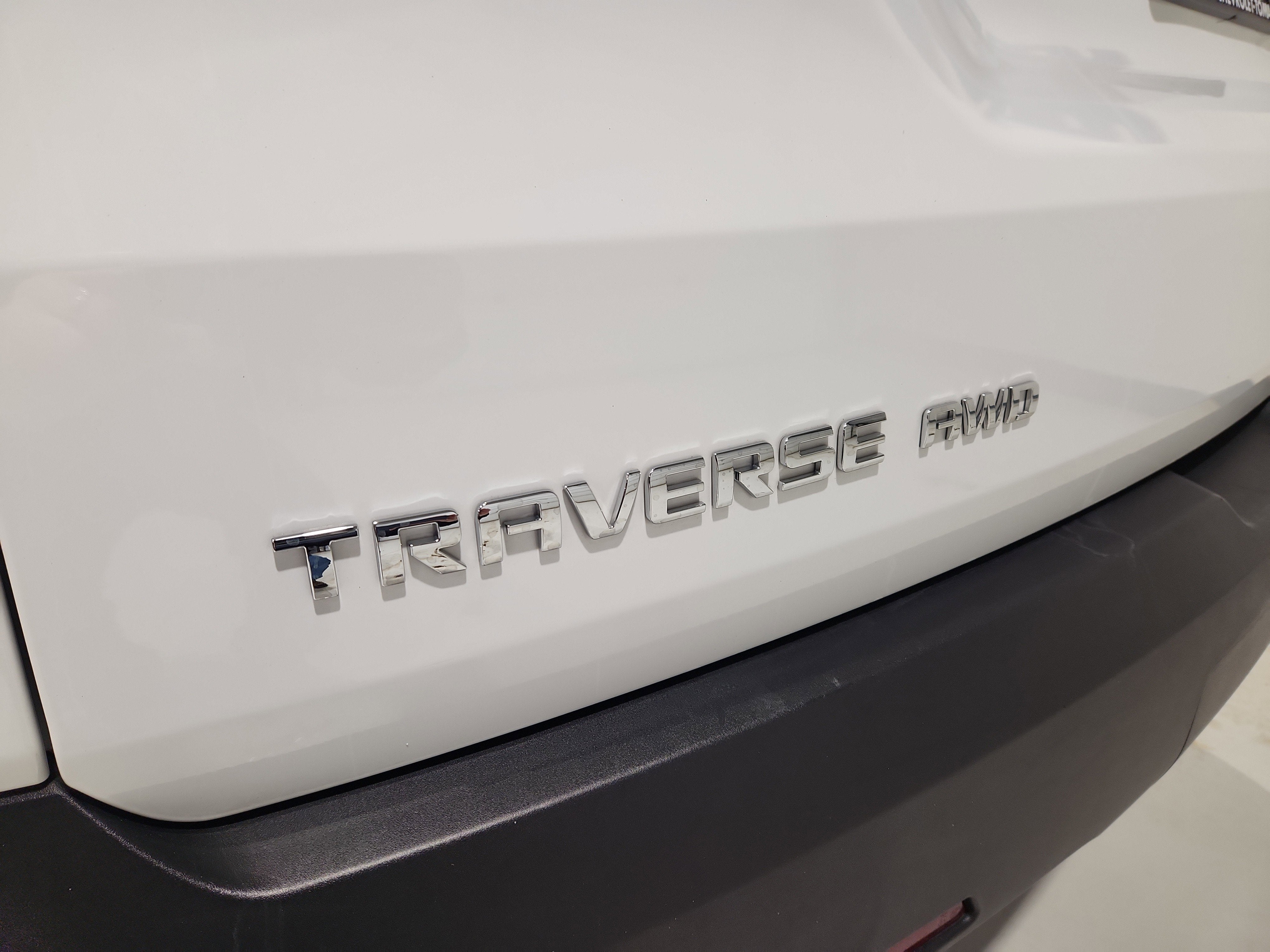 2023 Chevrolet Traverse LS