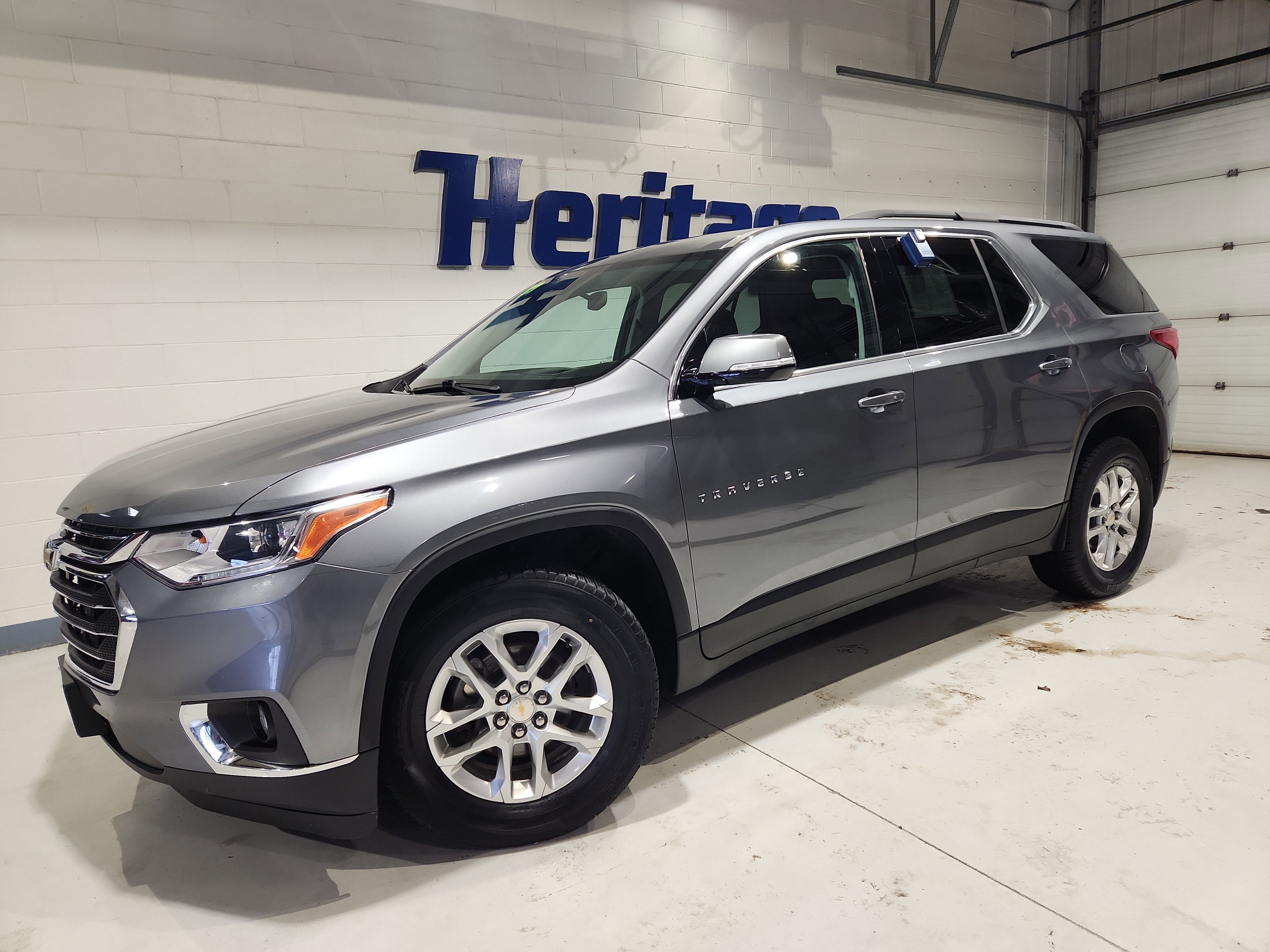 2020 Chevrolet Traverse LT Leather