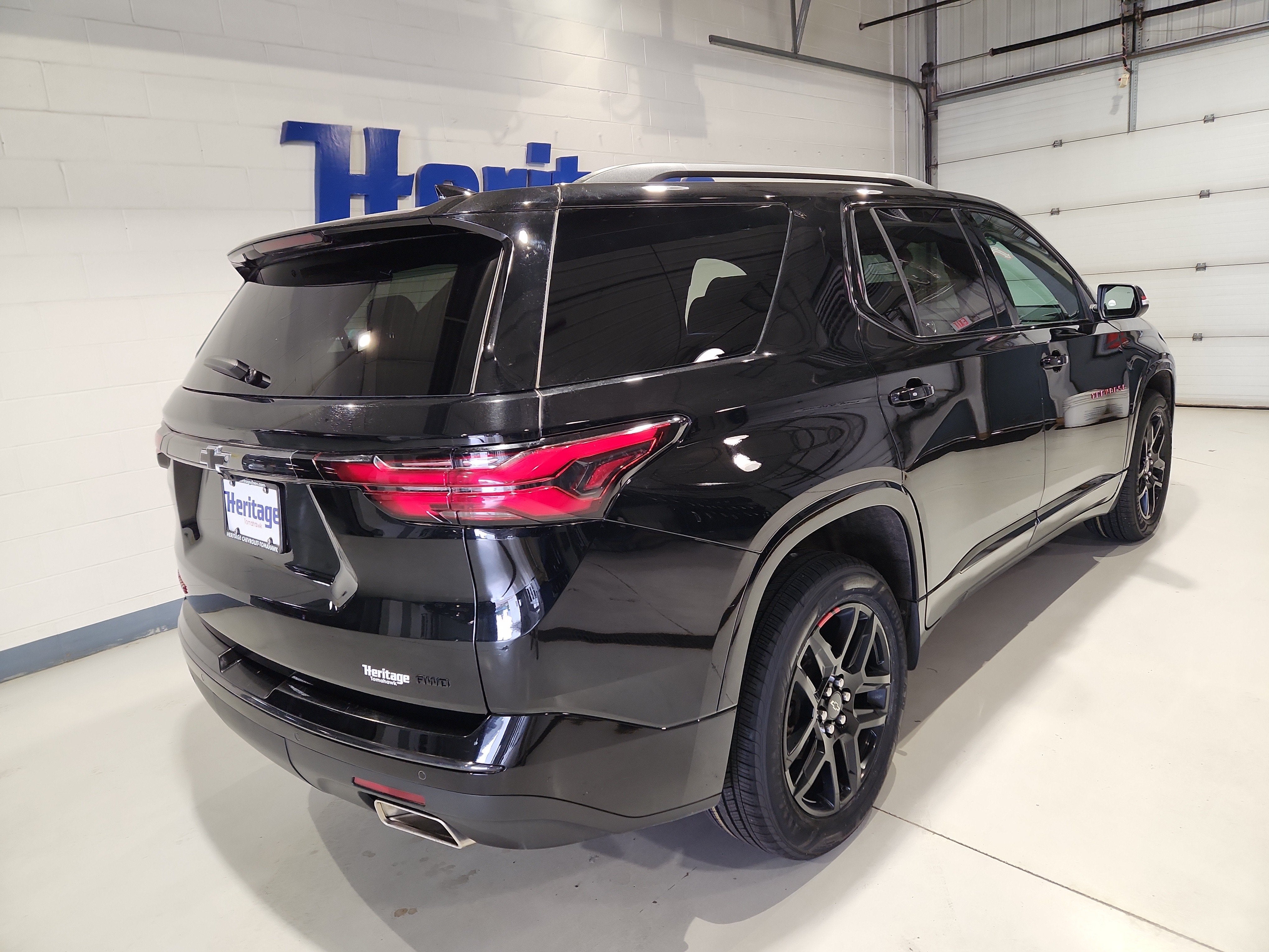 2023 Chevrolet Traverse Premier