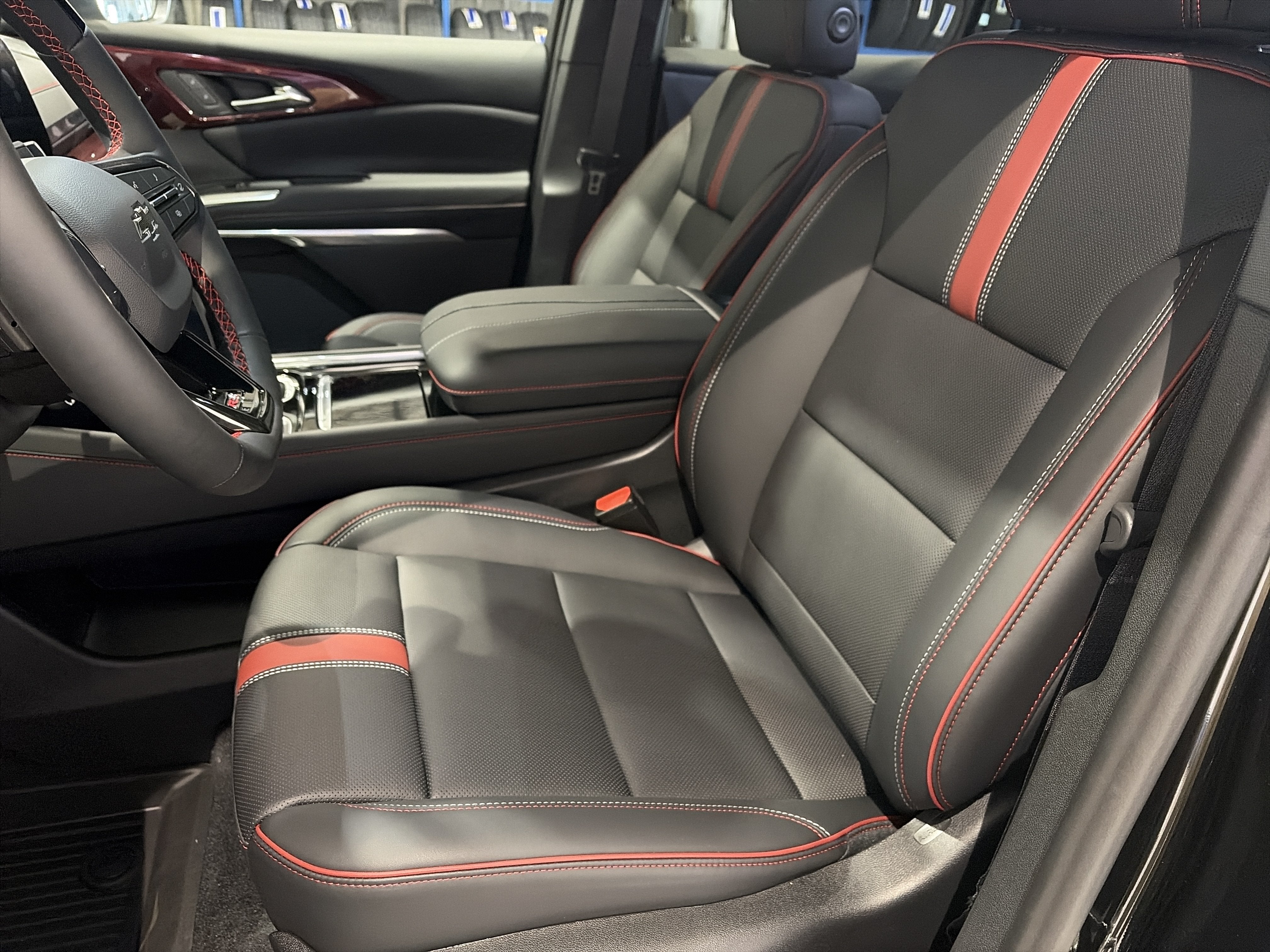 2027 Chevrolet Traverse RS