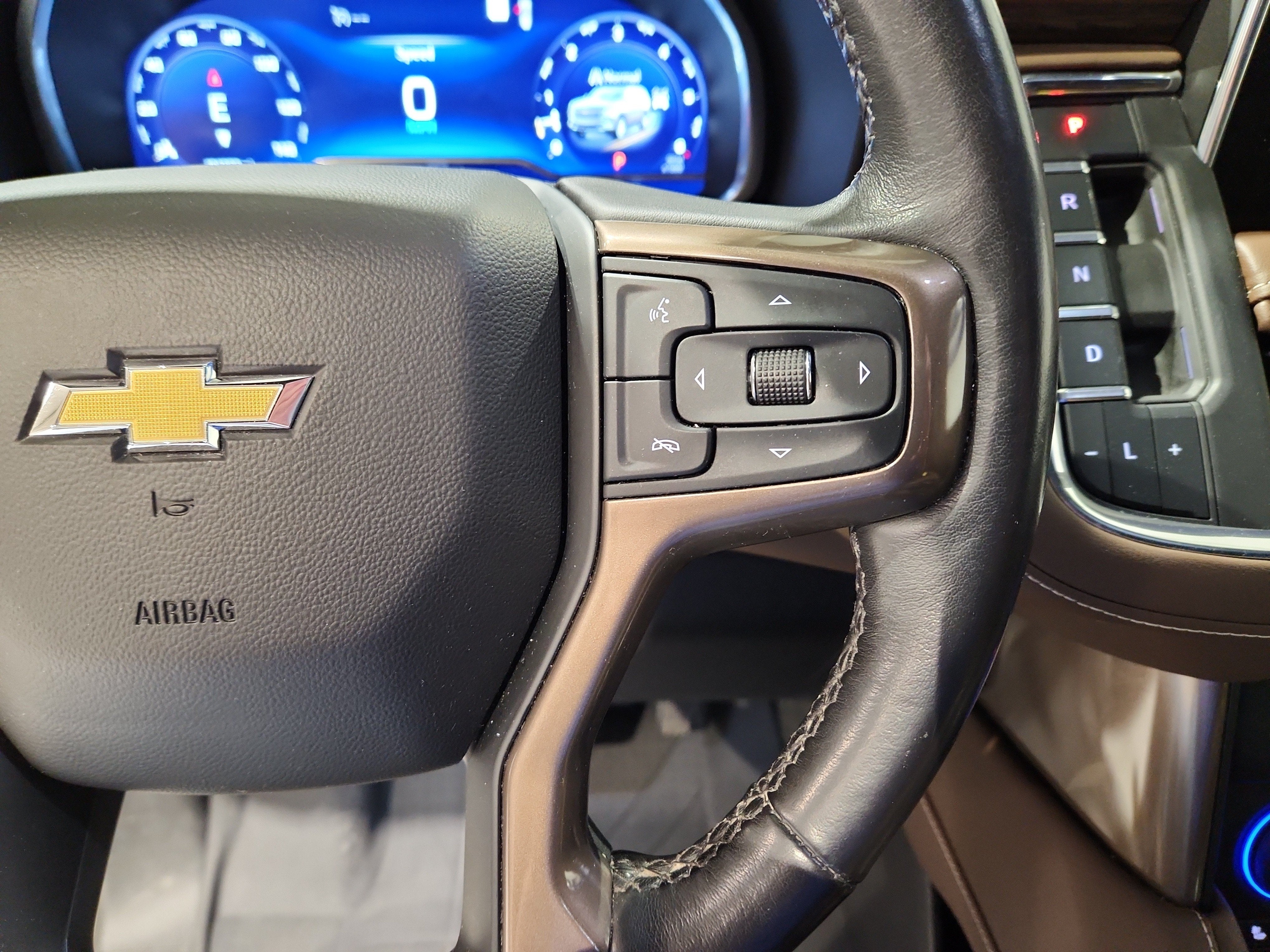 2023 Chevrolet Suburban High Country