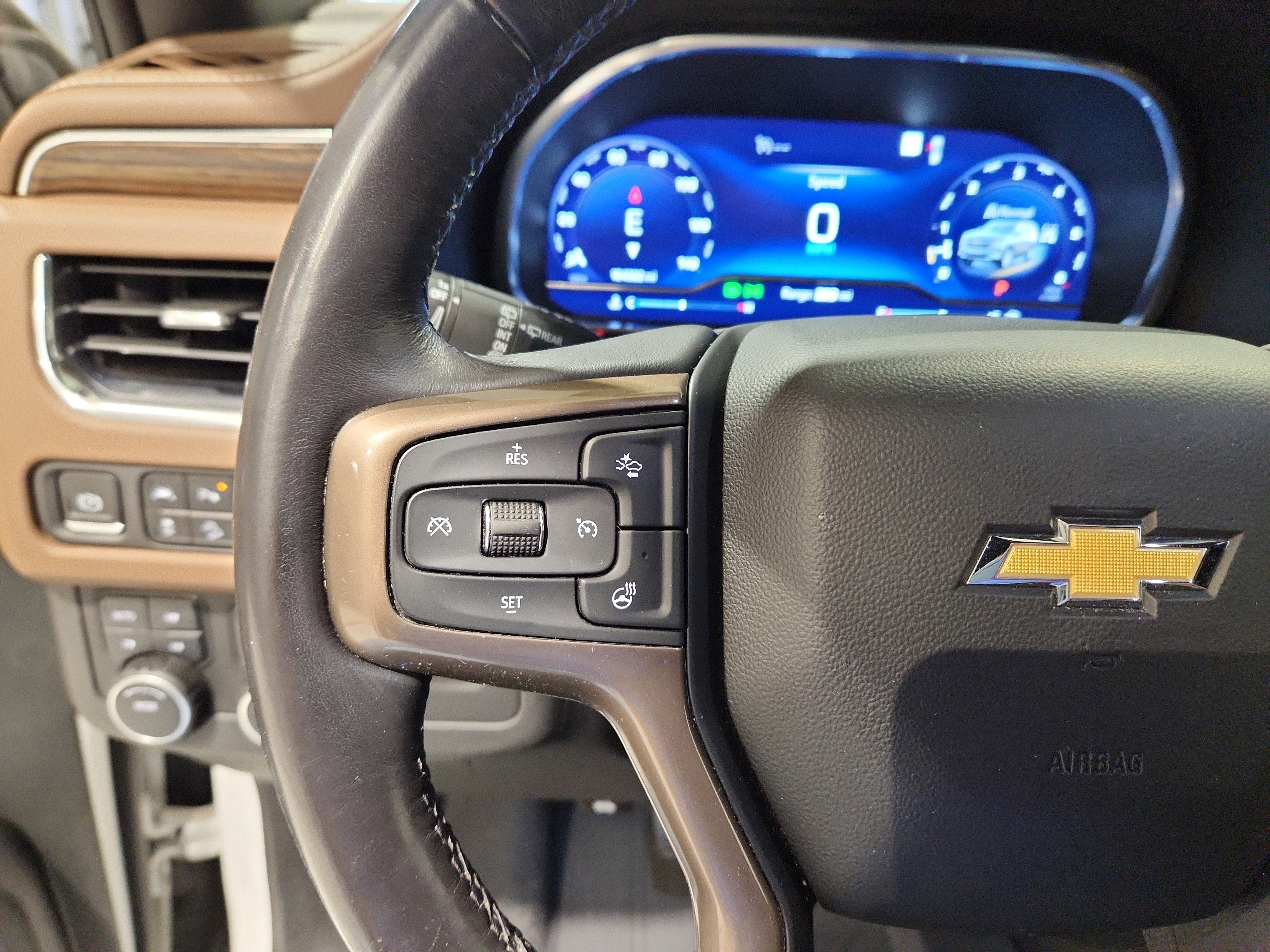 2023 Chevrolet Suburban High Country