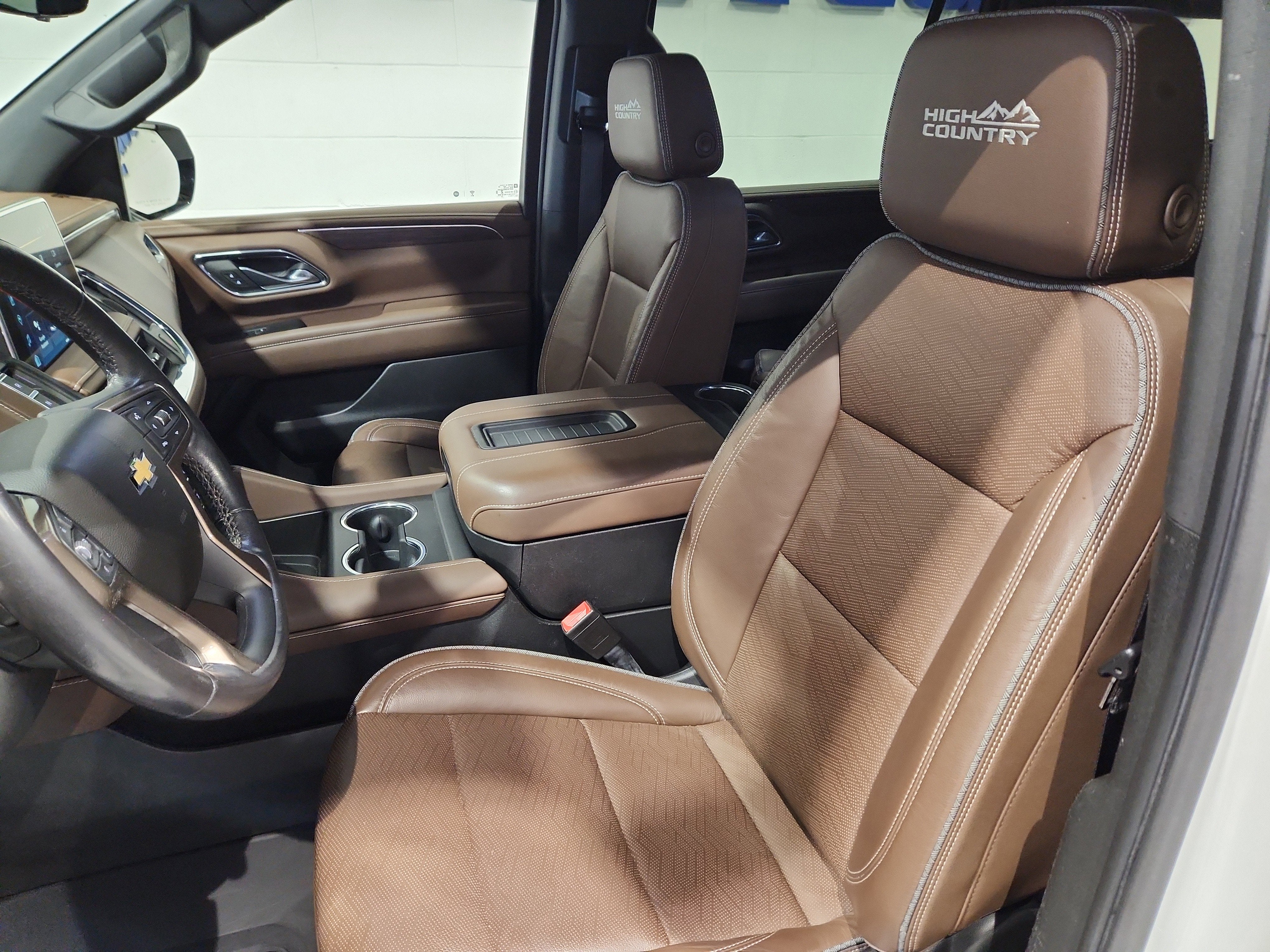 2023 Chevrolet Suburban High Country
