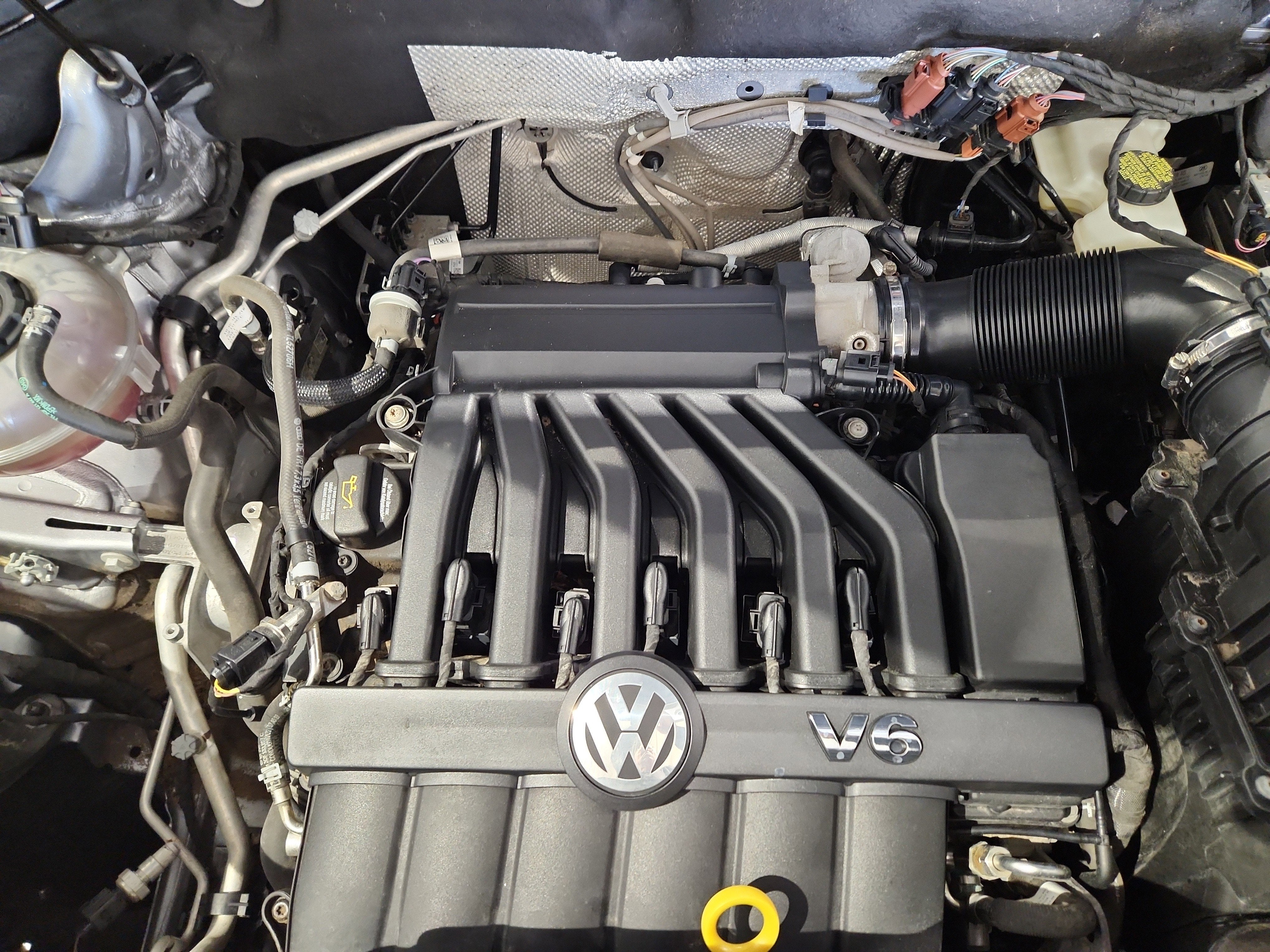 2022 Volkswagen Atlas Cross Sport 3.6L V6 SE w/Technology