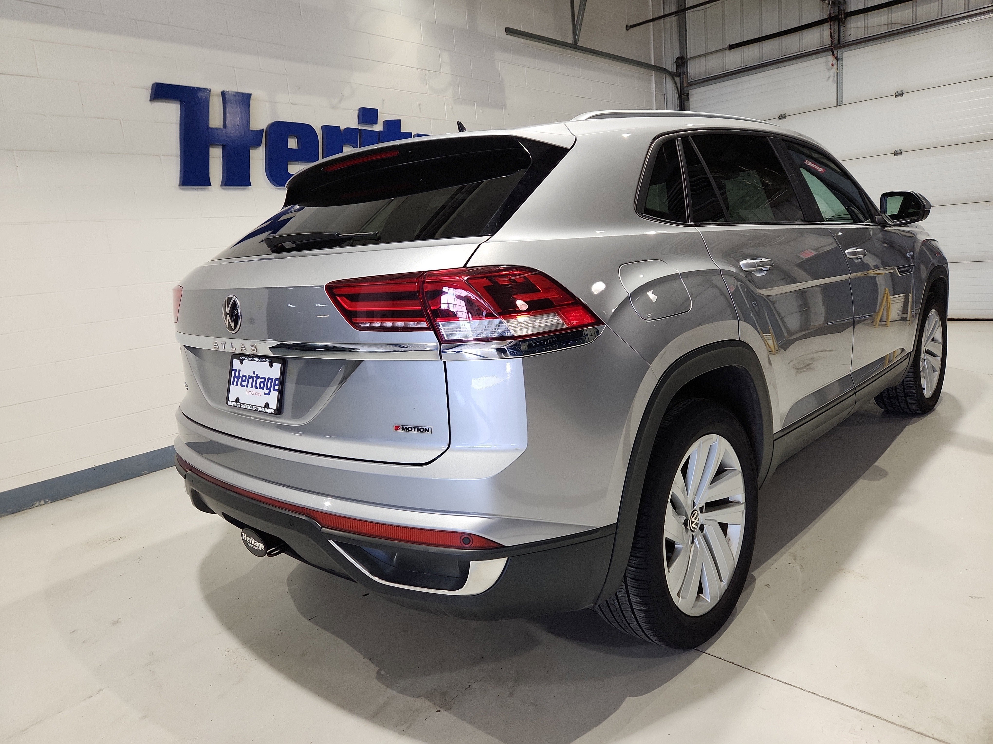 2022 Volkswagen Atlas Cross Sport 3.6L V6 SE w/Technology