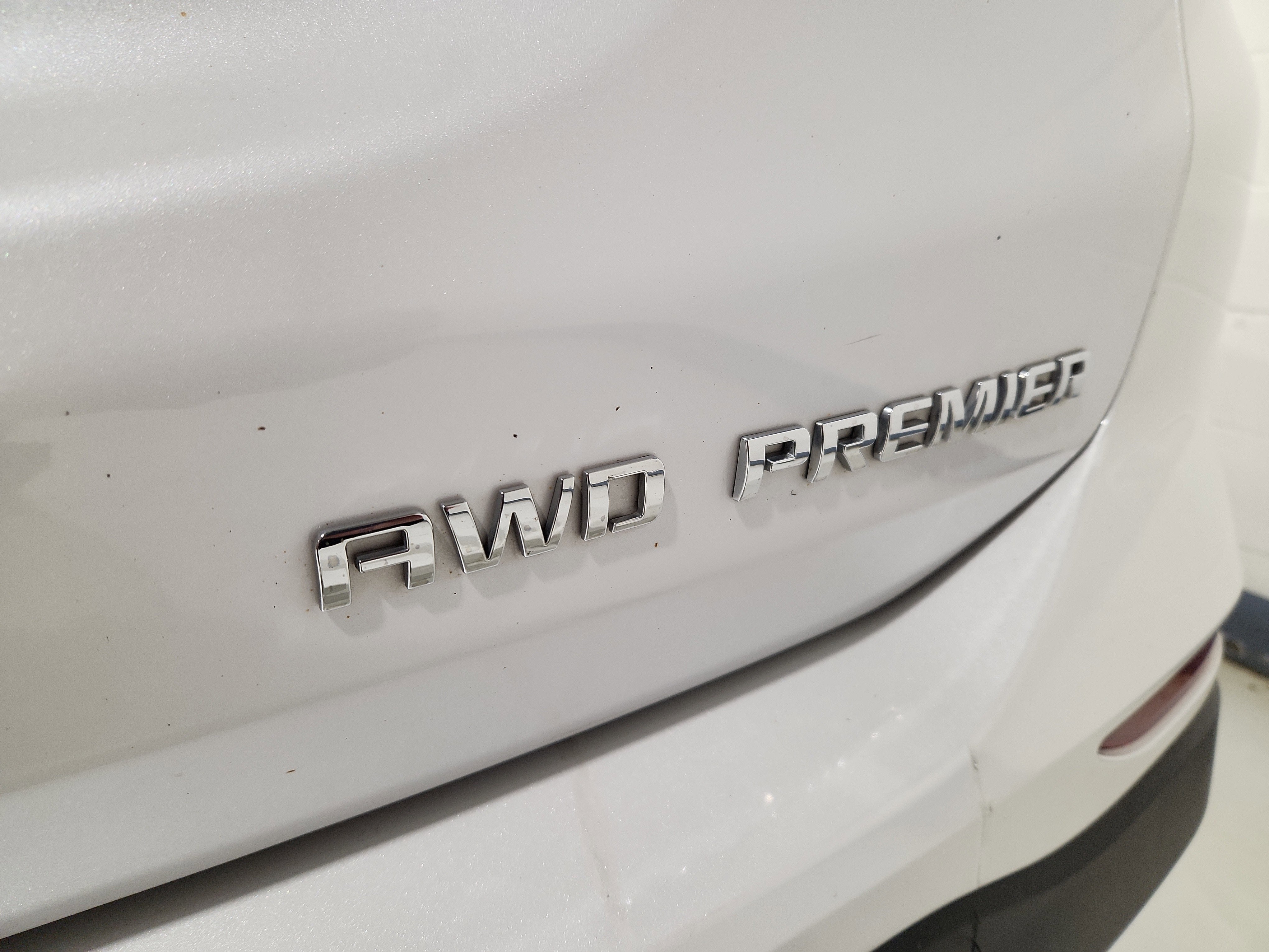2023 Chevrolet Equinox Premier