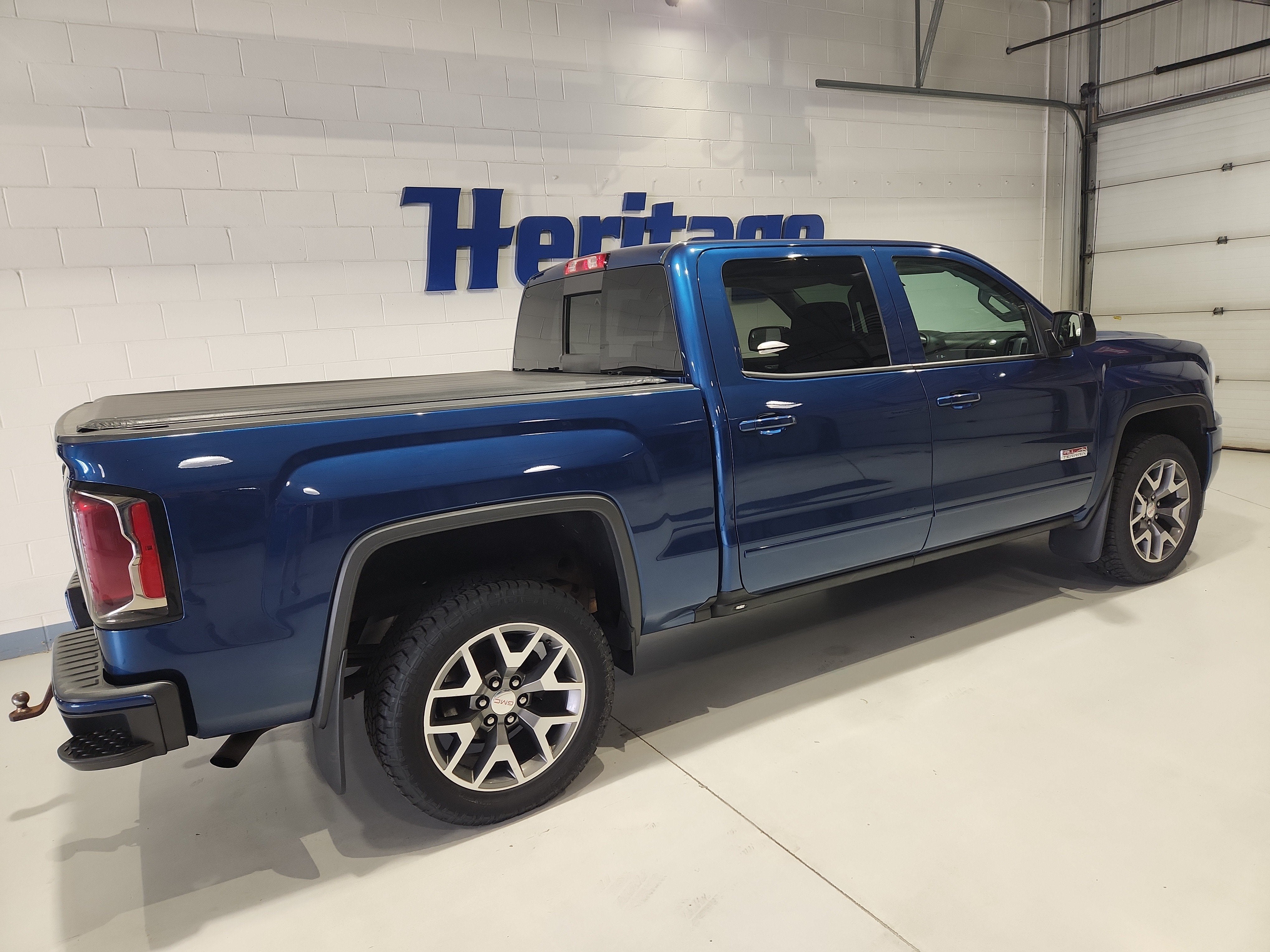 2017 GMC Sierra 1500 SLT