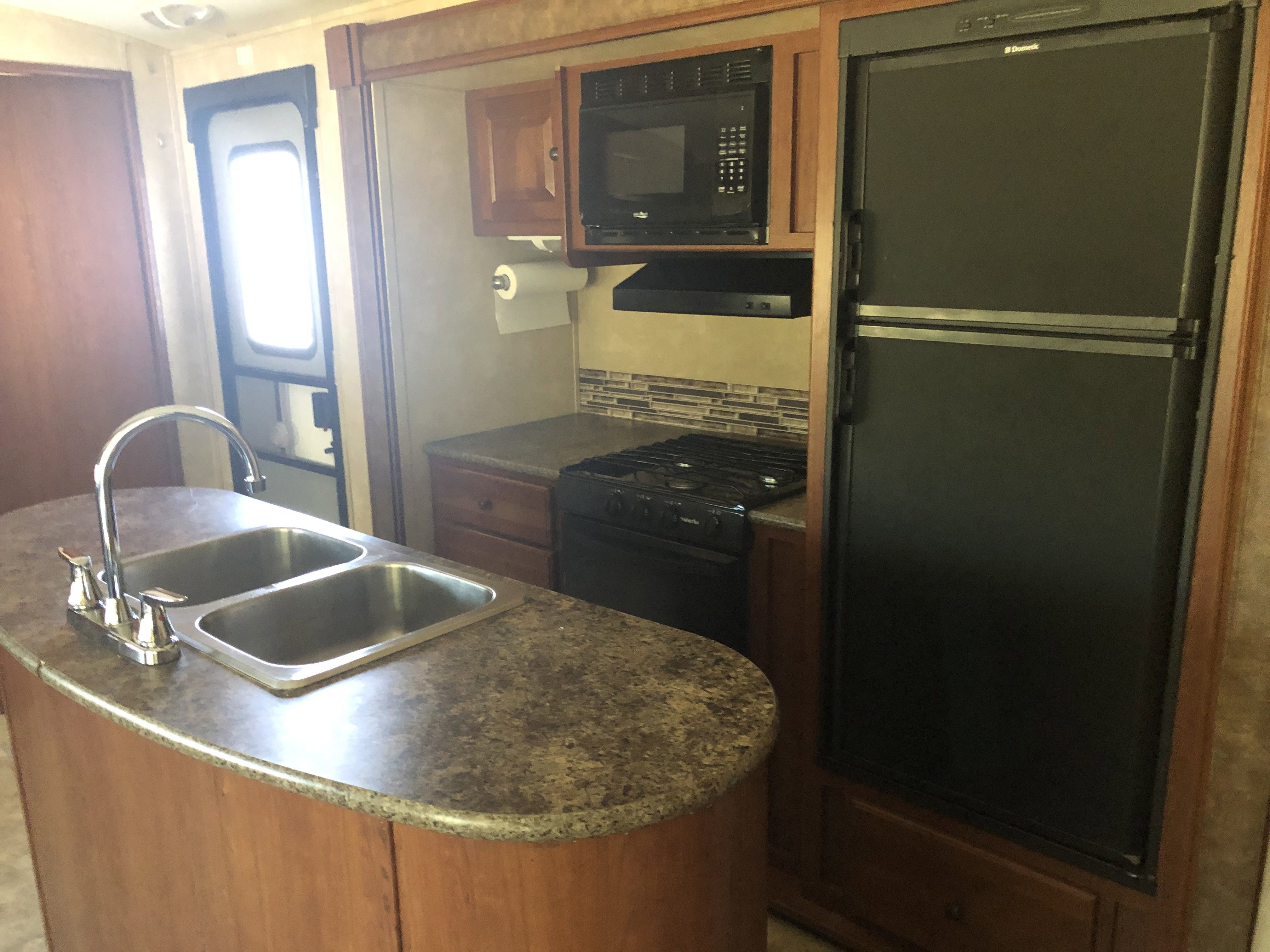 2014 CRUISER RV RAD M-26 KISL Base