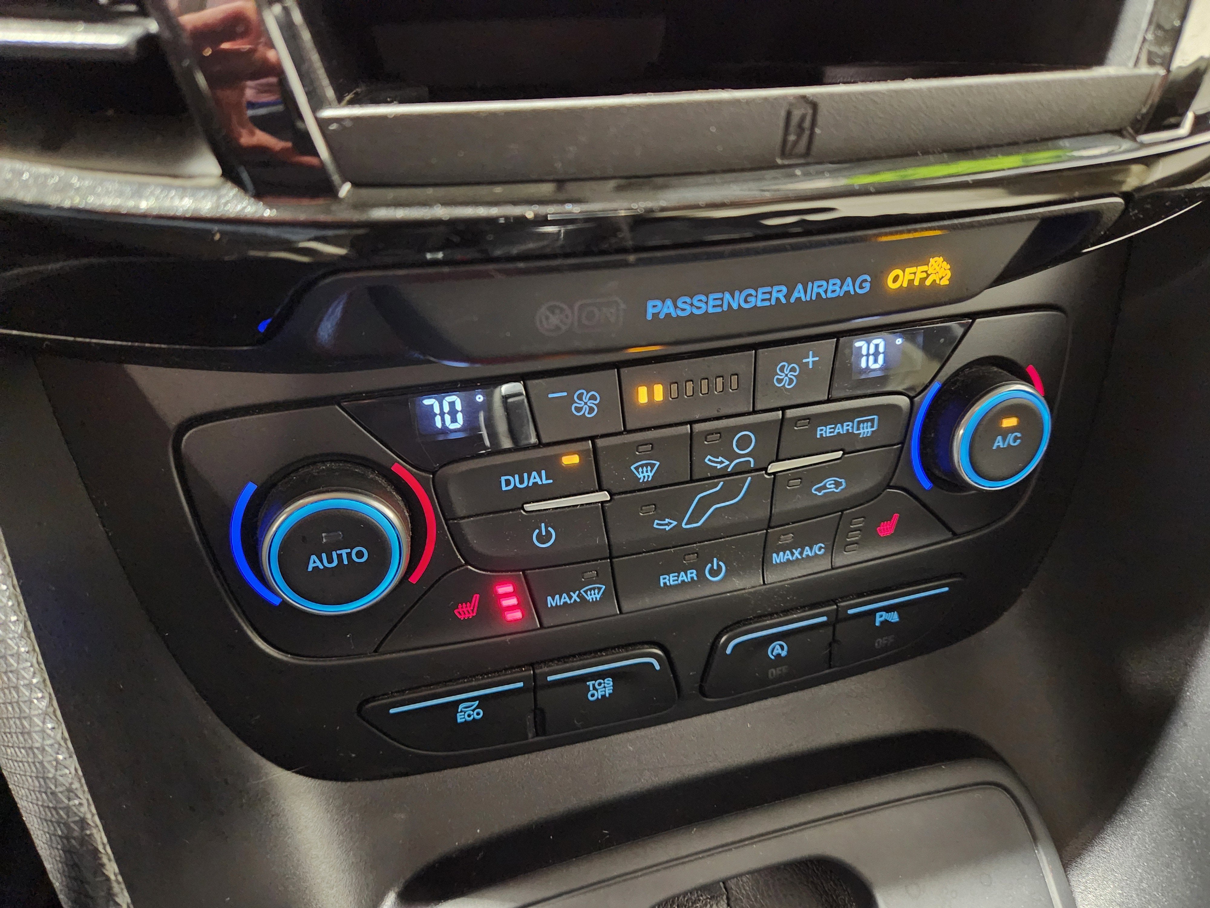 2022 Ford Transit Connect Wagon Titanium