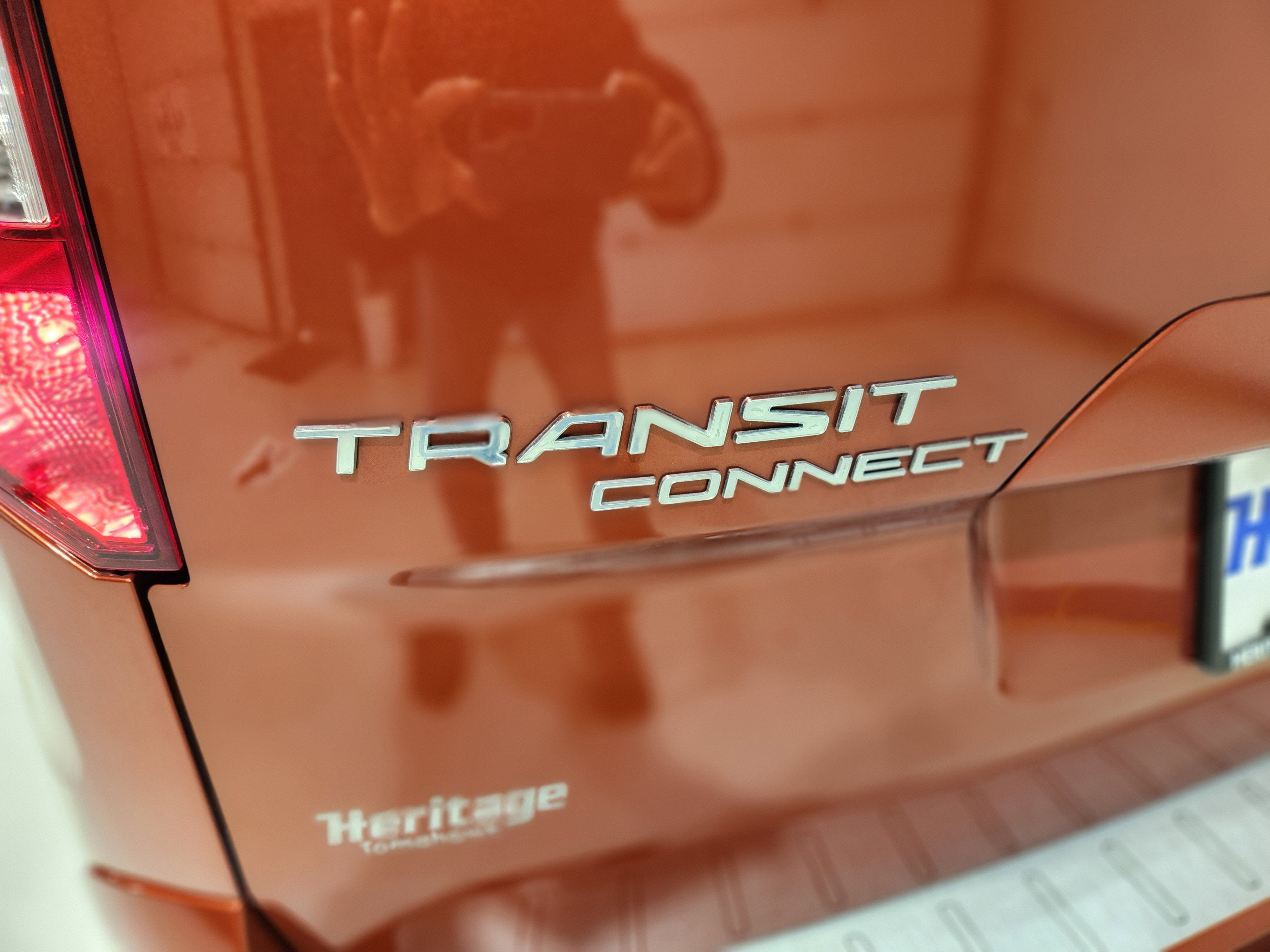 2022 Ford Transit Connect Wagon Titanium