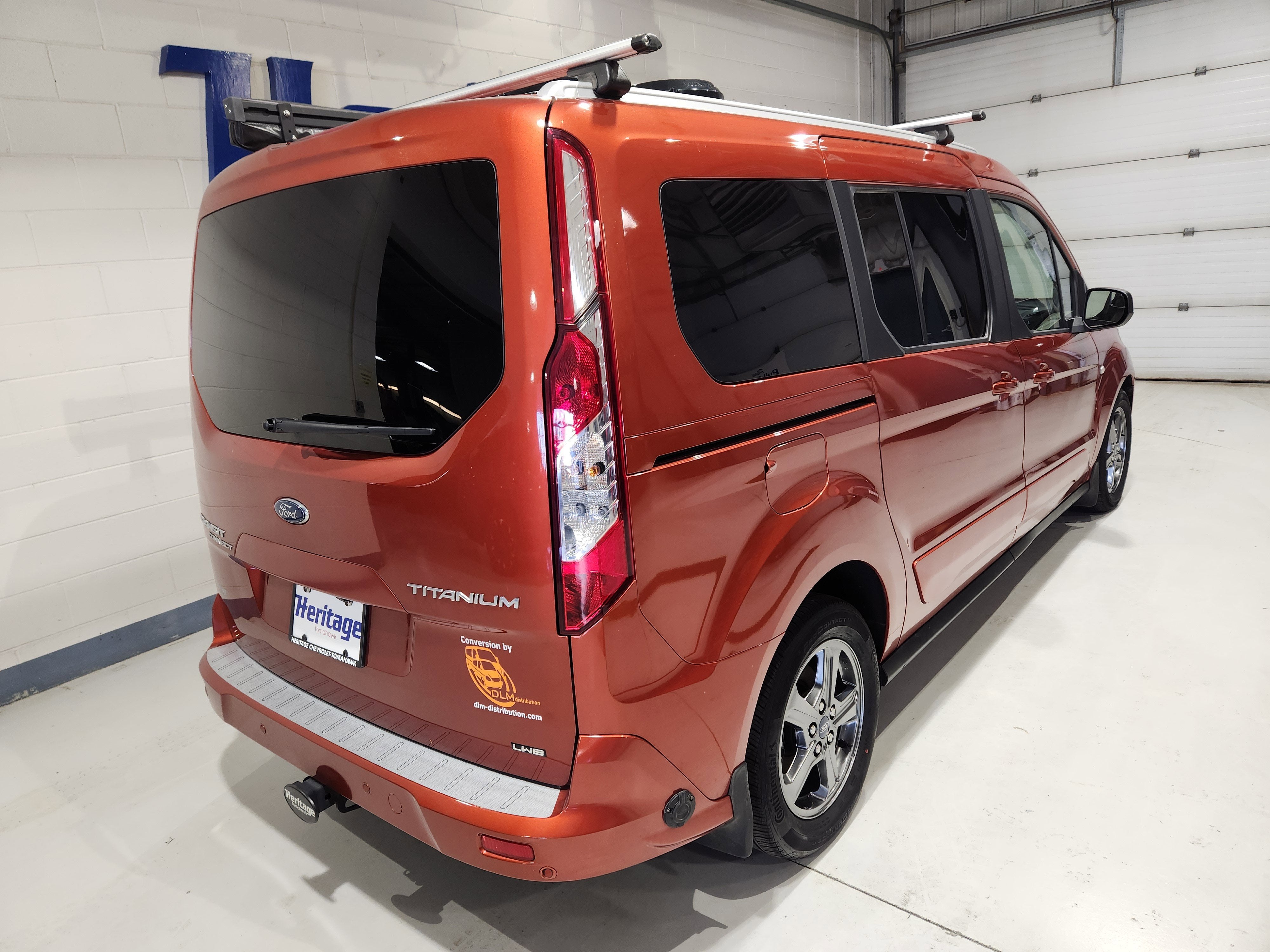 2022 Ford Transit Connect Wagon Titanium