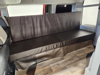 2022 Ford Transit Connect Wagon Titanium